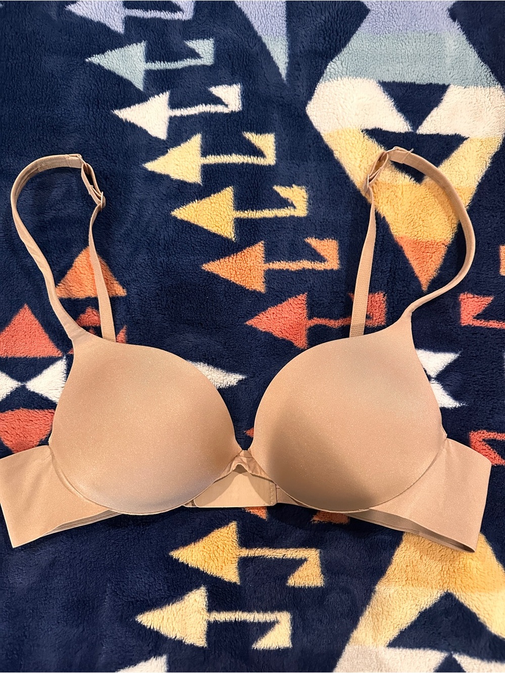 SKIMS Ultimate Push Up Bra 34A